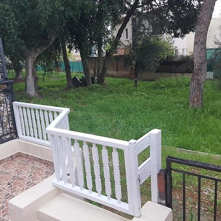 Lovely 2 Bedrooms In The Tourist Area In Paphos . Kültér fotó